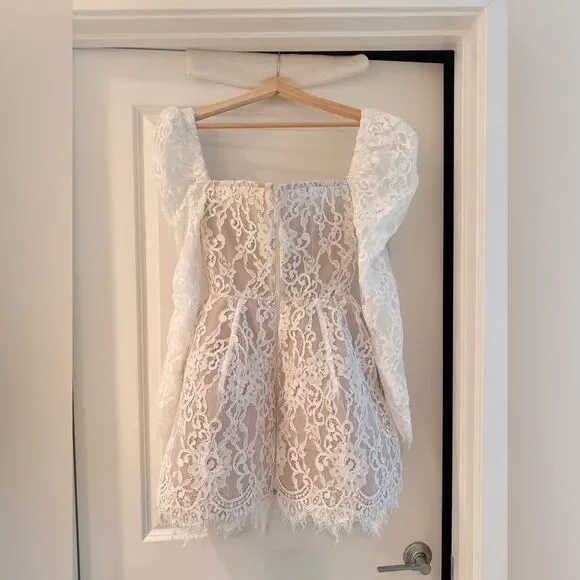 NWOT BRONX AND BANCO Colette White Lace Long Sleeve Mini Wedding Bridal Dress - Picture 12 of 16